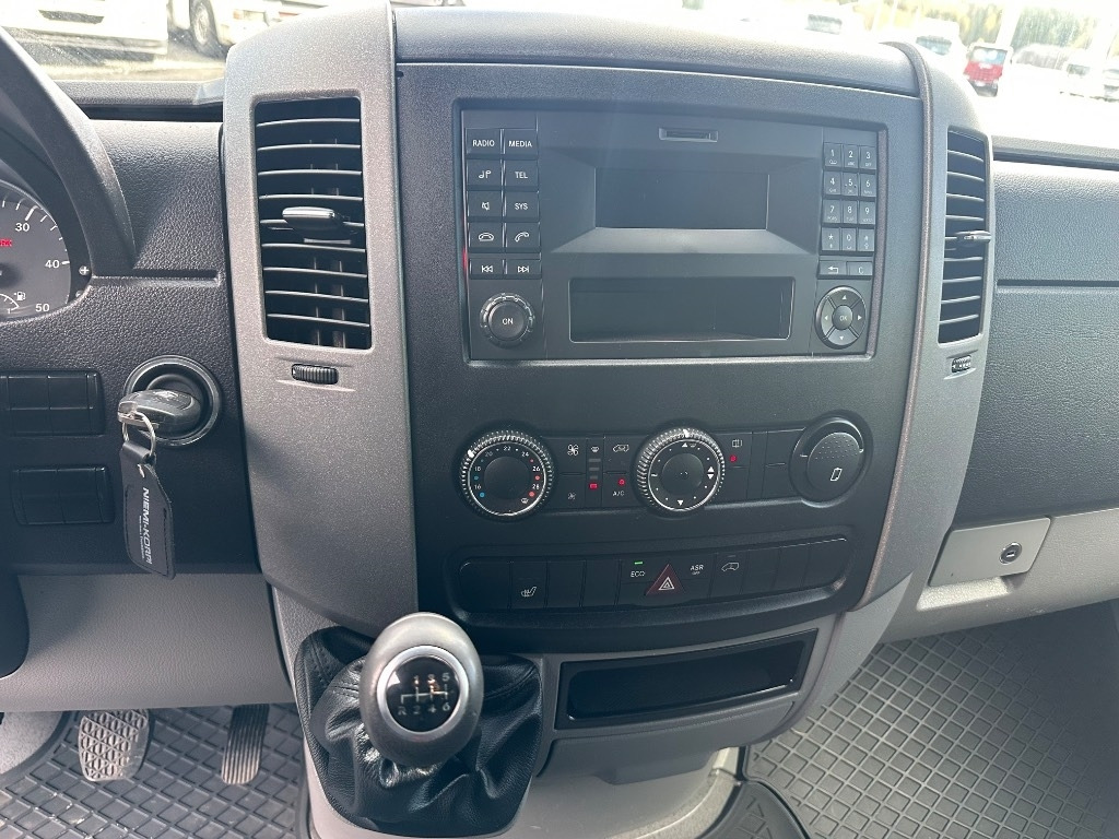 Leasing Mercedes-Benz Sprinter 316 Huoltoauto  Mercedes-Benz Sprinter 316 Huoltoauto: obrázok 16