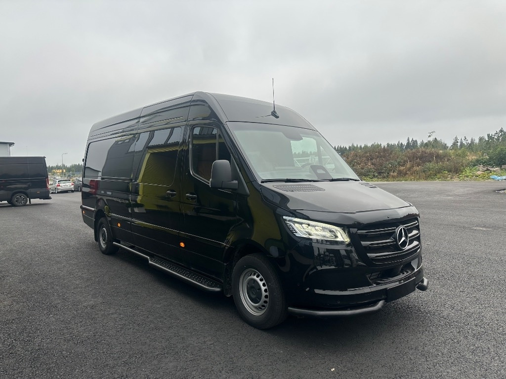 Mercedes-Benz Sprinter 319 Retkis - Furgon: obrázok 4 Mercedes-Benz Sprinter 319 Retkis - Furgon: obrázok 4