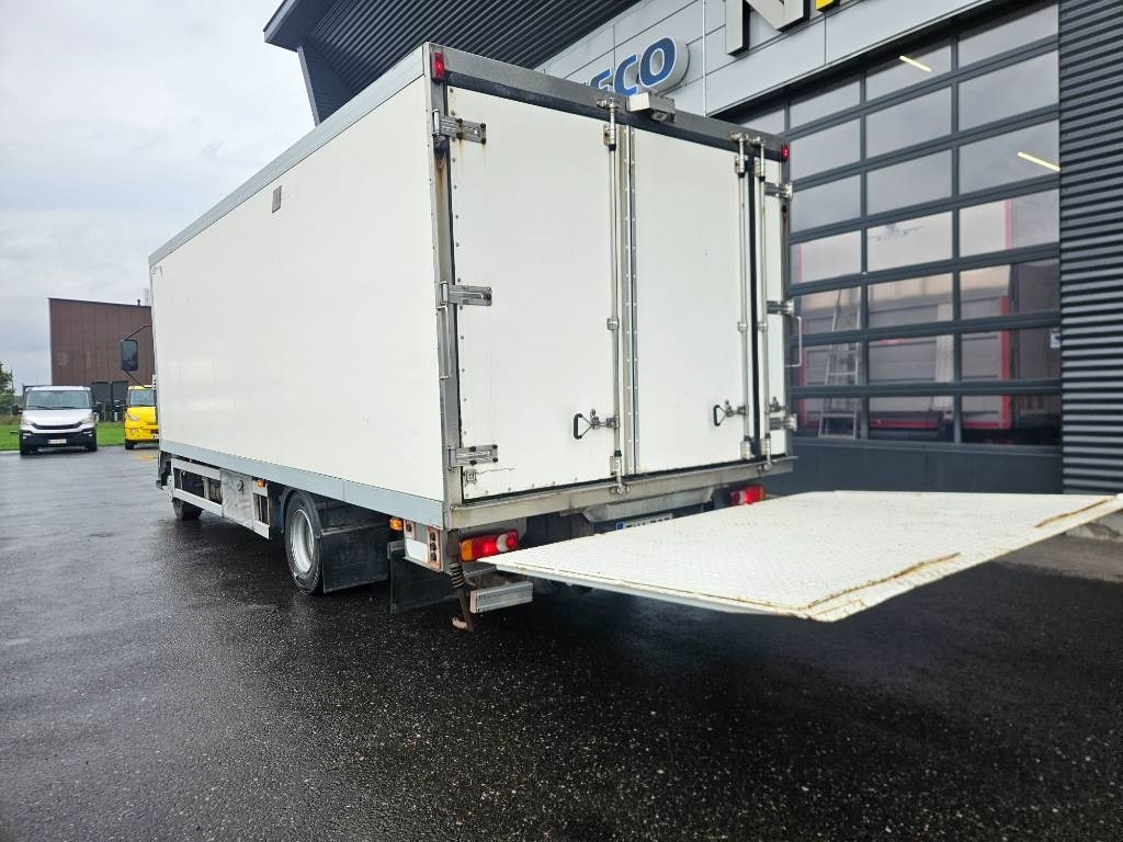 Renault Midlum 220 - Chladirenské nákladné vozidlo: obrázok 5 Renault Midlum 220 - Chladirenské nákladné vozidlo: obrázok 5