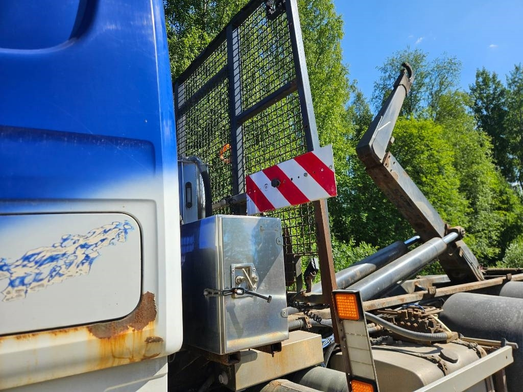 Hákový nosič kontajnerov Scania 164 G 480: obrázok 12 Hákový nosič kontajnerov Scania 164 G 480: obrázok 12