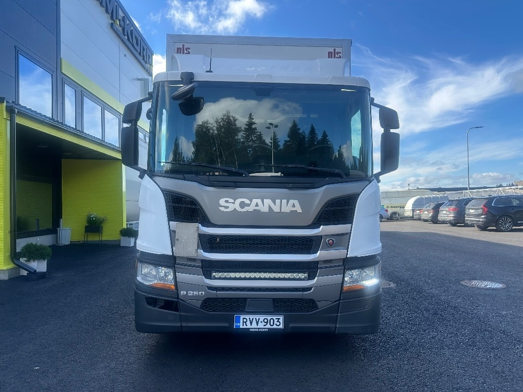 Scania P250  - Skříňový nákladní auto: obrázok 2 Scania P250  - Skříňový nákladní auto: obrázok 2