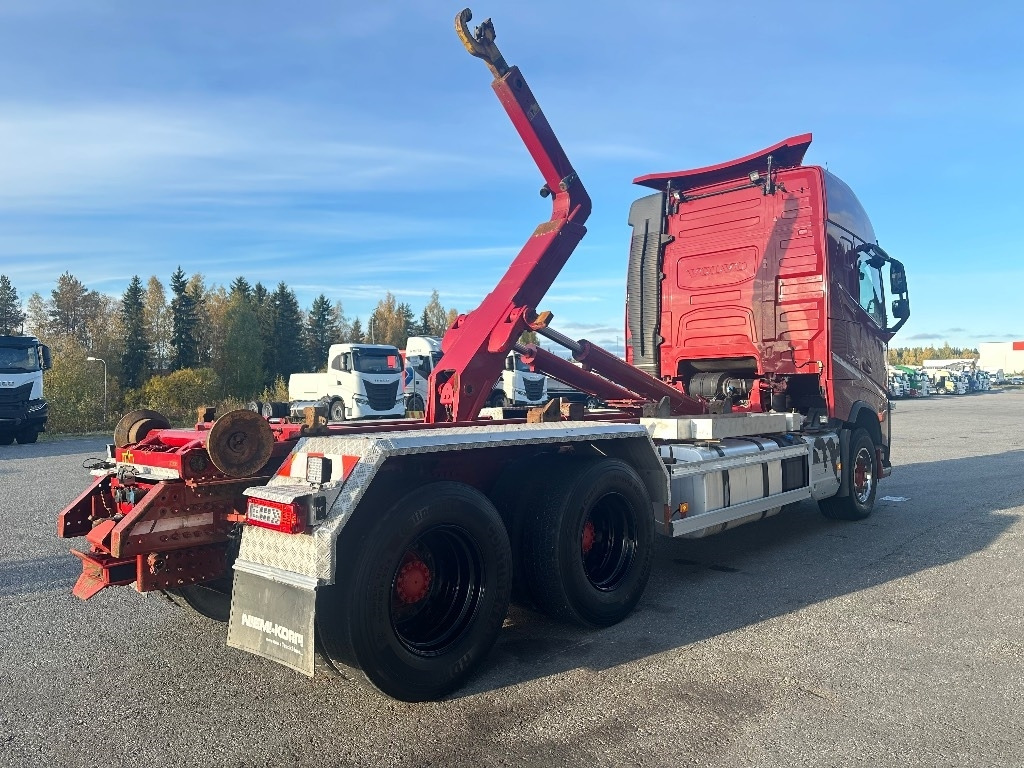 Volvo FH13 540 6x4 - Hákový nosič kontajnerov: obrázok 4 Volvo FH13 540 6x4 - Hákový nosič kontajnerov: obrázok 4