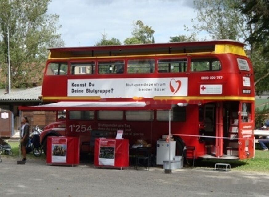 AEC ROUTEMASTER RM - height 4 metres - Dvojposchodový autobus: obrázok 1 AEC ROUTEMASTER RM - height 4 metres - Dvojposchodový autobus: obrázok 1