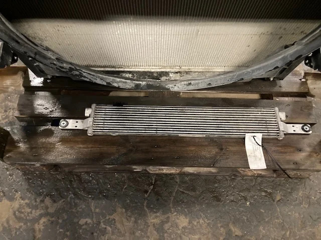 Mercedes A9605005801 – Mercedes transmision oil cooler - Prevodovka a diely pre Nákladné auto: obrázok 1 Mercedes A9605005801 – Mercedes transmision oil cooler - Prevodovka a diely pre Nákladné auto: obrázok 1