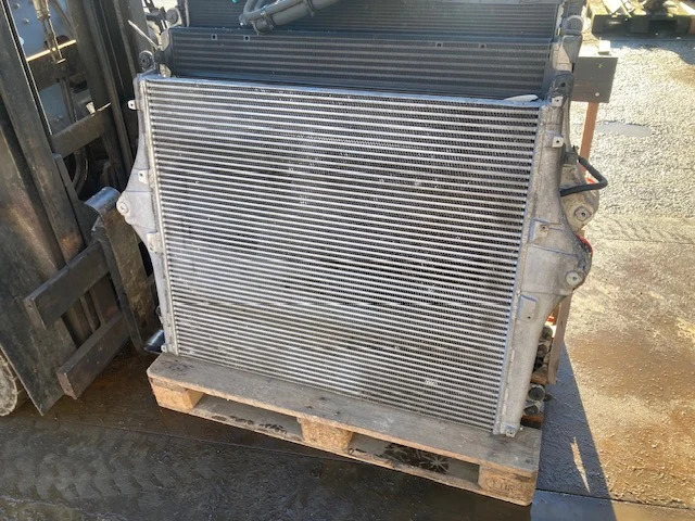 Scania Intercooler – Scania 2898837 - Motor a diely pre Nákladné auto: obrázok 2 Scania Intercooler – Scania 2898837 - Motor a diely pre Nákladné auto: obrázok 2
