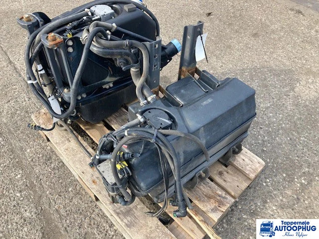 Scania adblue tank – reductant tank Scania 2196094 - Nádrž na AdBlue pre Nákladné auto: obrázok 1 Scania adblue tank – reductant tank Scania 2196094 - Nádrž na AdBlue pre Nákladné auto: obrázok 1