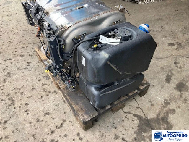 Scania adblue tank / reductant tank Scania 2919673 - Nádrž na AdBlue pre Nákladné auto: obrázok 2 Scania adblue tank / reductant tank Scania 2919673 - Nádrž na AdBlue pre Nákladné auto: obrázok 2