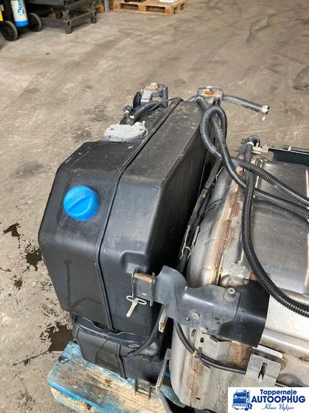 Scania adblue tank / reductant tank scania 2393232 - Nádrž na AdBlue pre Nákladné auto: obrázok 2 Scania adblue tank / reductant tank scania 2393232 - Nádrž na AdBlue pre Nákladné auto: obrázok 2