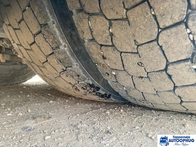 Ťahač Scania R520 6X2 Hydraulic ONLY FOR PARTS: obrázok 9 Ťahač Scania R520 6X2 Hydraulic ONLY FOR PARTS: obrázok 9