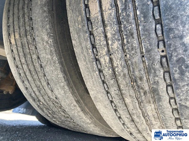 Ťahač Scania R520 6X2 Hydraulic ONLY FOR PARTS: obrázok 11 Ťahač Scania R520 6X2 Hydraulic ONLY FOR PARTS: obrázok 11