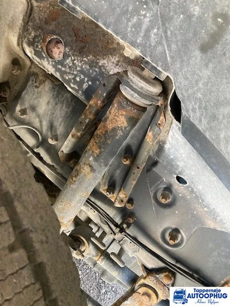 Ťahač Scania R520 6X2 Hydraulic ONLY FOR PARTS: obrázok 14 Ťahač Scania R520 6X2 Hydraulic ONLY FOR PARTS: obrázok 14