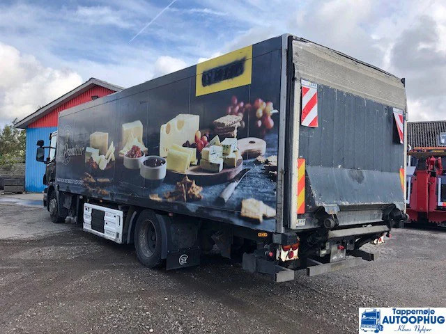 Volvo Side klap OEM 82150941 - Karoséria a exteriér pre Nákladné auto: obrázok 1 Volvo Side klap OEM 82150941 - Karoséria a exteriér pre Nákladné auto: obrázok 1