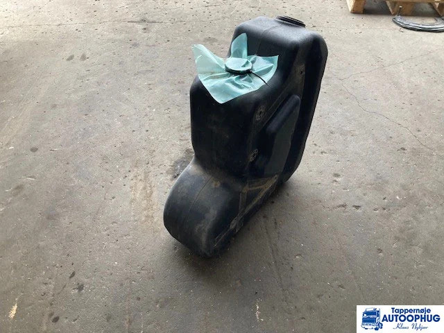 Volvo adblue tank – Volvo 23225656 - Nádrž na AdBlue pre Nákladné auto: obrázok 3 Volvo adblue tank – Volvo 23225656 - Nádrž na AdBlue pre Nákladné auto: obrázok 3