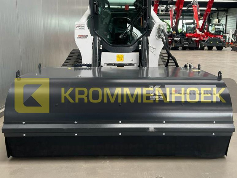 Bobcat Cangini SPZ180 1800 mm Bezem - Zametač: obrázok 4 Bobcat Cangini SPZ180 1800 mm Bezem - Zametač: obrázok 4