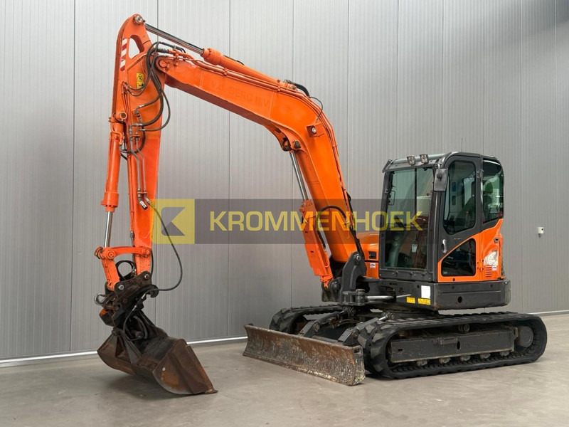 Doosan DX 85R-3 - Mini rýpadlo: obrázok 2 Doosan DX 85R-3 - Mini rýpadlo: obrázok 2