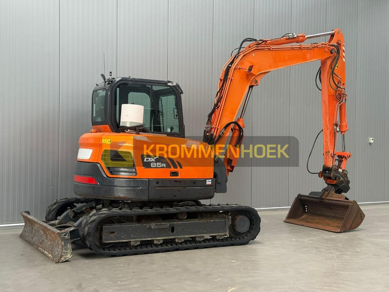 Doosan DX 85R-3 - Mini rýpadlo: obrázok 4 Doosan DX 85R-3 - Mini rýpadlo: obrázok 4