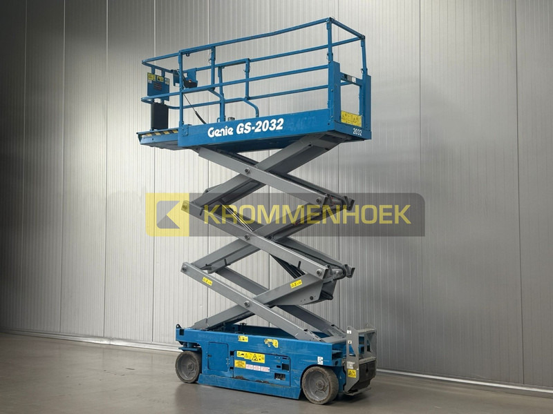 Genie GS 2032 - Samohybná plošiny: obrázok 5 Genie GS 2032 - Samohybná plošiny: obrázok 5