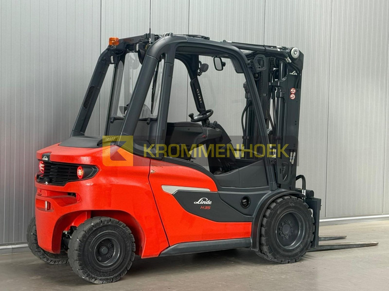 Linde H 35 D-02 - Dieselový vysokozdvižný vozík: obrázok 4 Linde H 35 D-02 - Dieselový vysokozdvižný vozík: obrázok 4