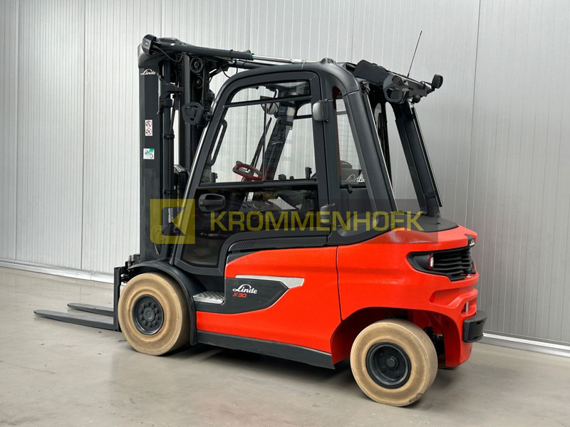 Linde X 30 - Elektrický vysokozdvižný vozík: obrázok 2 Linde X 30 - Elektrický vysokozdvižný vozík: obrázok 2
