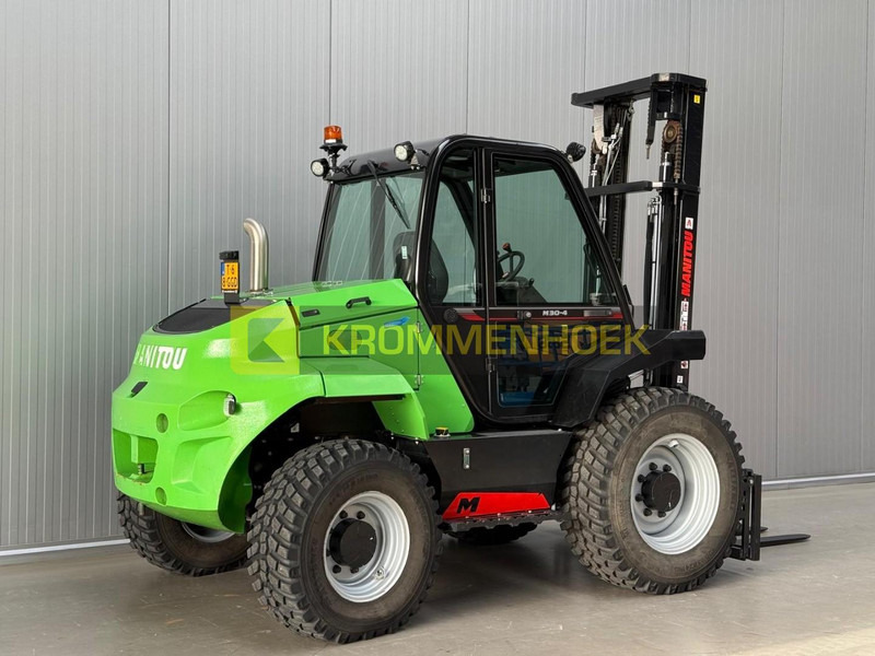 Manitou M30-4 - Terénny vozík: obrázok 4 Manitou M30-4 - Terénny vozík: obrázok 4
