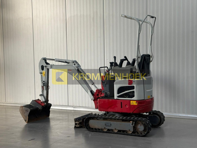 Takeuchi TB 210 R - Mini rýpadlo: obrázok 3 Takeuchi TB 210 R - Mini rýpadlo: obrázok 3
