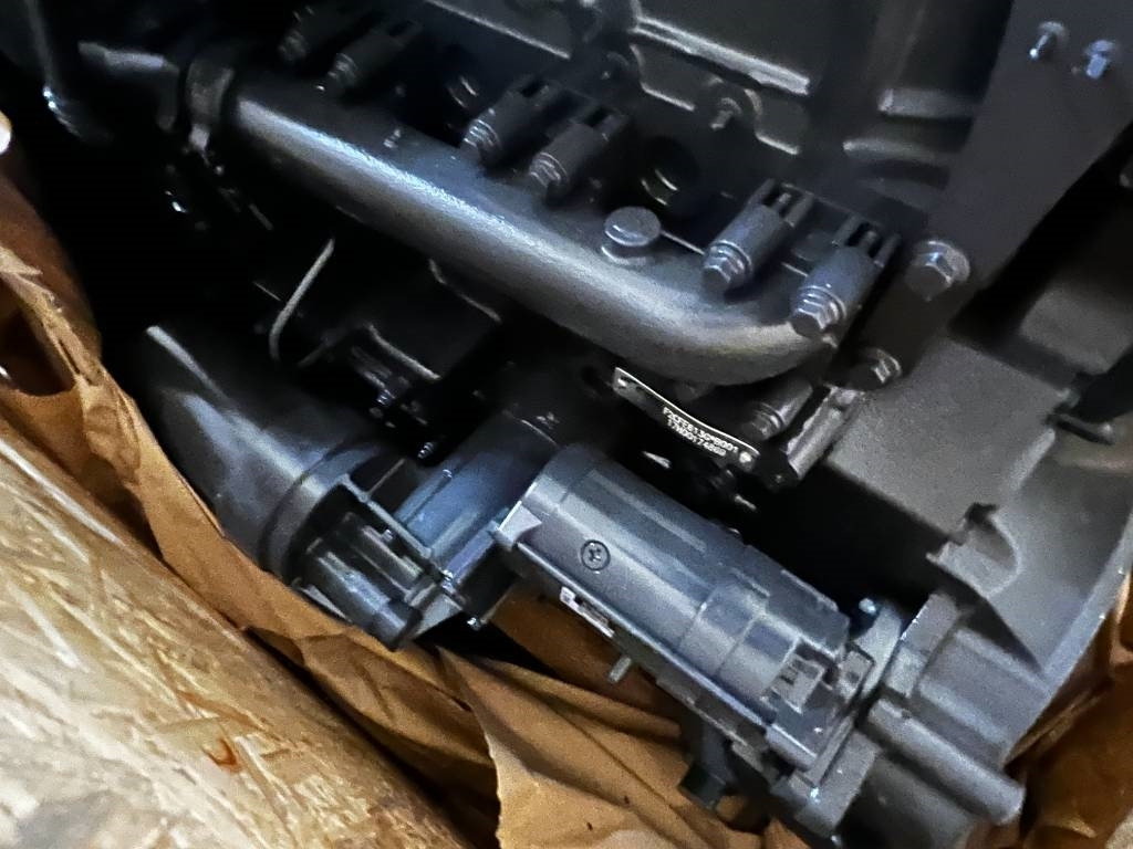 CNH Engine - CNH - F2CFE613G  - Motor pre Poľnohospodárske stroje: obrázok 4 CNH Engine - CNH - F2CFE613G  - Motor pre Poľnohospodárske stroje: obrázok 4