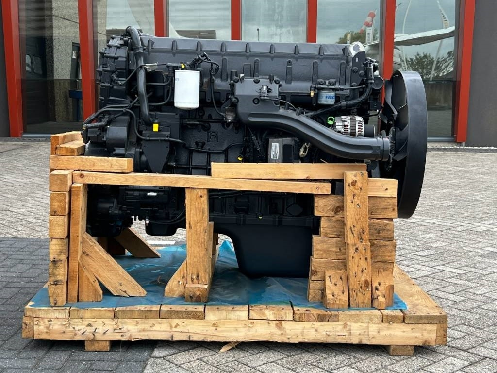 CNH Engine - FPT Cursor 13 - F3BE9681C - Motor pre Poľnohospodárske stroje: obrázok 2 CNH Engine - FPT Cursor 13 - F3BE9681C - Motor pre Poľnohospodárske stroje: obrázok 2