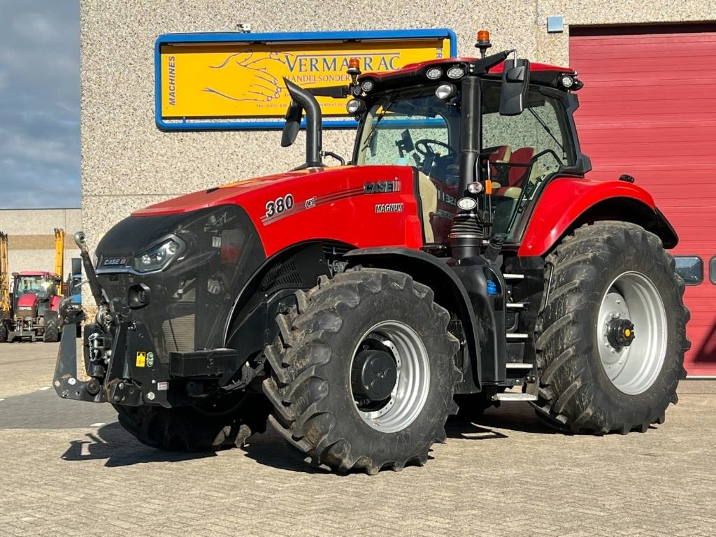 Case IH MAGNUM 380 CVX, AFS Connect, Frontlinkage, 2021! - Traktor: obrázok 1 Case IH MAGNUM 380 CVX, AFS Connect, Frontlinkage, 2021! - Traktor: obrázok 1