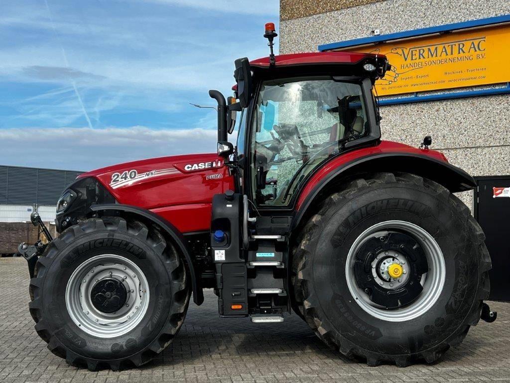 Case IH PUMA 240CVX, AFS Connect, 2024, frontlinkage, GPS! - Traktor: obrázok 5 Case IH PUMA 240CVX, AFS Connect, 2024, frontlinkage, GPS! - Traktor: obrázok 5