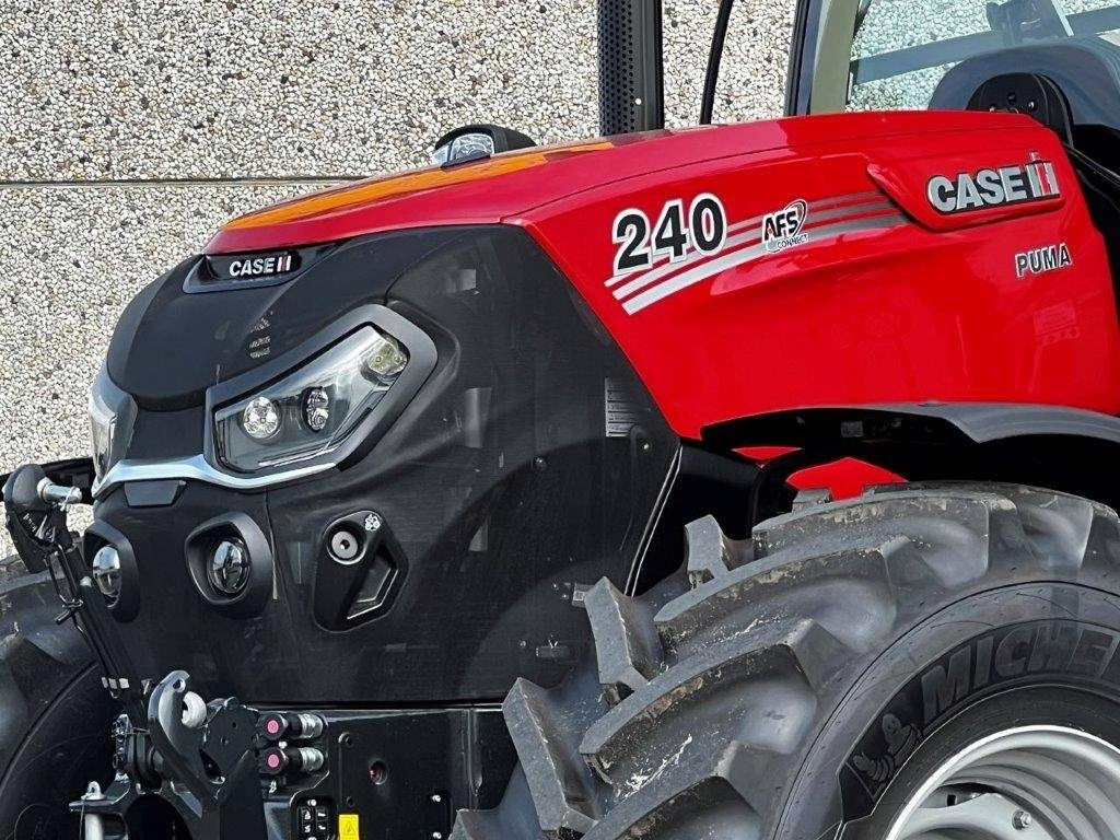 Case IH PUMA 240CVX, AFS Connect, 2024, frontlinkage, GPS! - Traktor: obrázok 3 Case IH PUMA 240CVX, AFS Connect, 2024, frontlinkage, GPS! - Traktor: obrázok 3