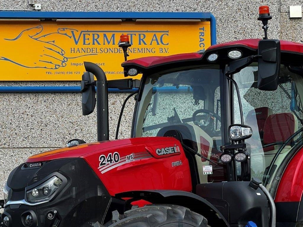 Case IH PUMA 240CVX, AFS Connect, 2024, frontlinkage, GPS! - Traktor: obrázok 2 Case IH PUMA 240CVX, AFS Connect, 2024, frontlinkage, GPS! - Traktor: obrázok 2