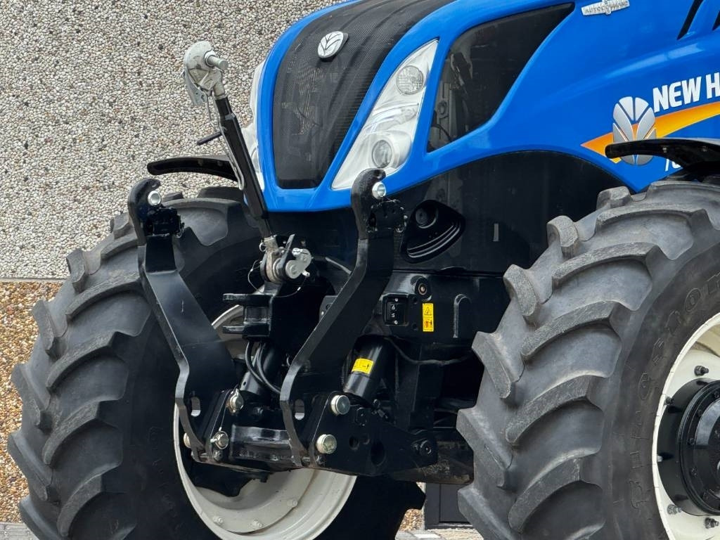 New Holland T6.180 Auto Command, frontlinkage, 3259 hours!! - Traktor: obrázok 2 New Holland T6.180 Auto Command, frontlinkage, 3259 hours!! - Traktor: obrázok 2