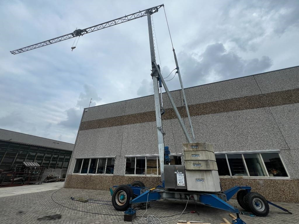Soima Construction crane SOIMA SGH 19x28 - 28 mete - Prívesná plošina: obrázok 1 Soima Construction crane SOIMA SGH 19x28 - 28 mete - Prívesná plošina: obrázok 1