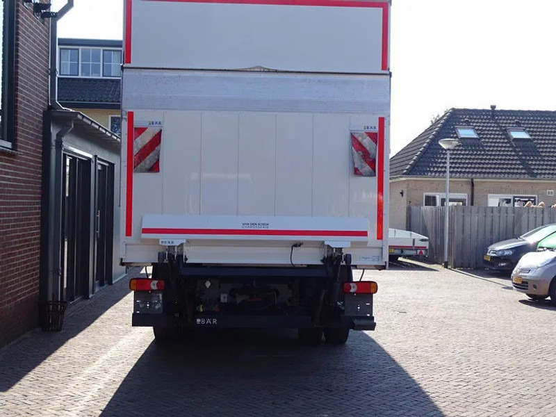 DAF LF 260 16 TON SLEEPER BOX 720X250X244 LBW 1.5 T - Skříňový nákladní auto: obrázok 2 DAF LF 260 16 TON SLEEPER BOX 720X250X244 LBW 1.5 T - Skříňový nákladní auto: obrázok 2