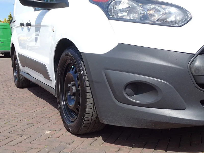 Ford Transit Connect 1.5 TDCI EURO 6 SCH. DEUR TR. HAAK CR. CONTROL - Malá dodávka: obrázok 4 Ford Transit Connect 1.5 TDCI EURO 6 SCH. DEUR TR. HAAK CR. CONTROL - Malá dodávka: obrázok 4