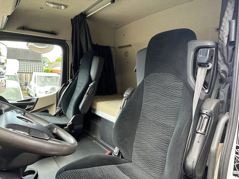 Valníkový/ Plošinový nákladný automobil Mercedes-Benz Actros 2636 BDF OPEN LAADBAK CAMERA 380DKM: obrázok 12 Valníkový/ Plošinový nákladný automobil Mercedes-Benz Actros 2636 BDF OPEN LAADBAK CAMERA 380DKM: obrázok 12