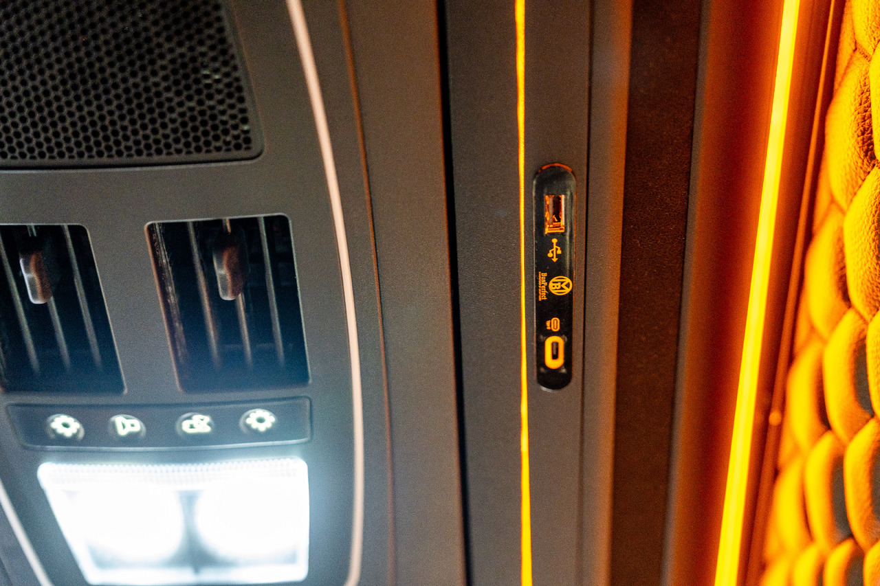 Nový Minibus, Mikrobus MERCEDES-BENZ SPRINTER 519 CDI (MB BUSPERFECT): obrázok 29