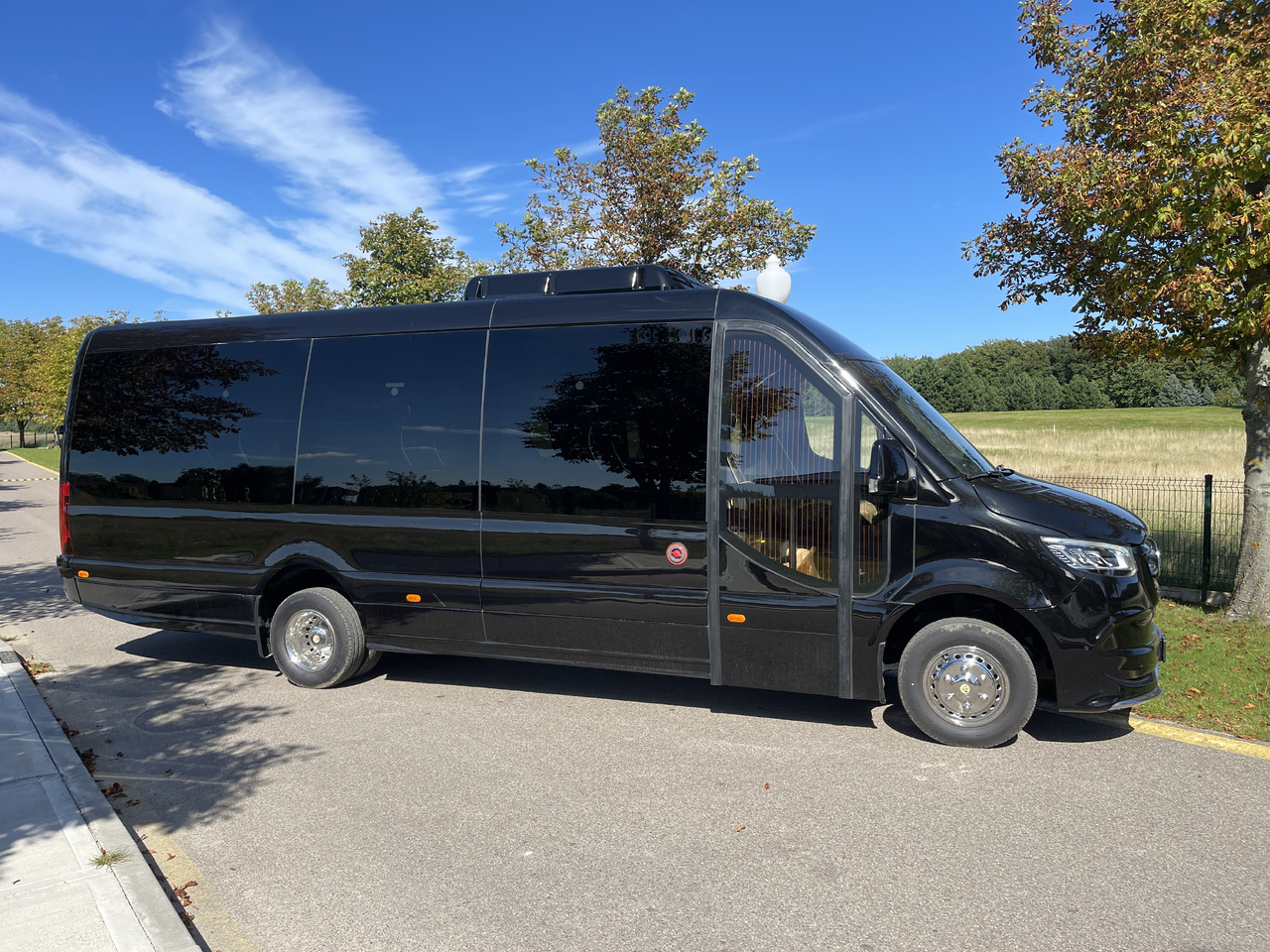 MERCEDES-BENZ SPRINTER 519 CDI (MB BUSPERFECT) - Minibus, Mikrobus: obrázok 4 MERCEDES-BENZ SPRINTER 519 CDI (MB BUSPERFECT) - Minibus, Mikrobus: obrázok 4