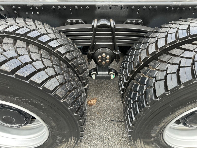 Nový Podvozek s kabinou MAN TGS 33.400 6X4 BB CH: obrázok 12