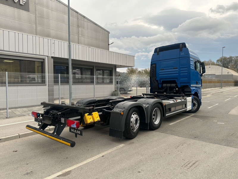 MAN TGX 26.440 6X2-4 LL intarder. Led - Podvozek s kabinou: obrázok 3 MAN TGX 26.440 6X2-4 LL intarder. Led - Podvozek s kabinou: obrázok 3