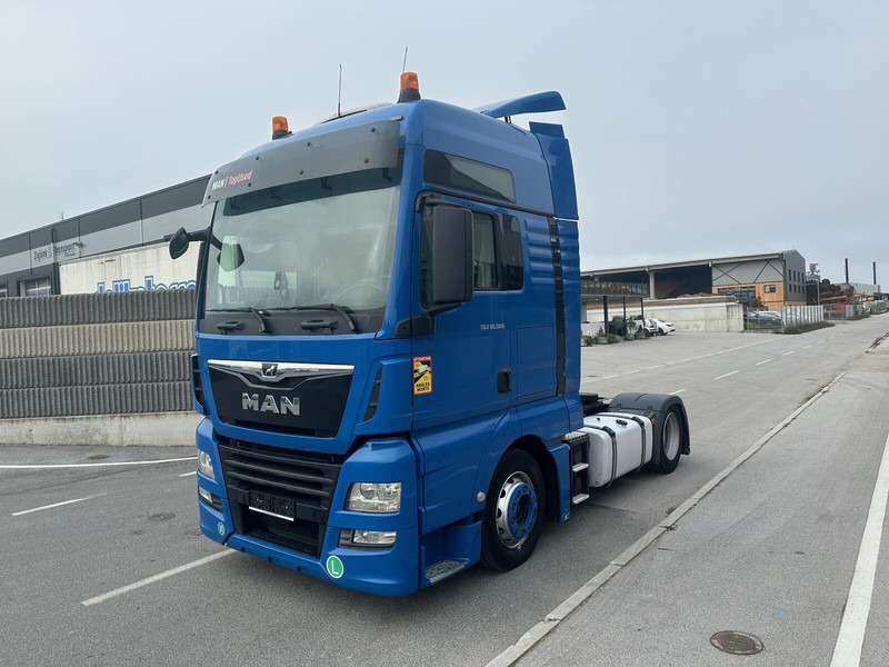MAN TGX 18.500 - Ťahač: obrázok 2 MAN TGX 18.500 - Ťahač: obrázok 2