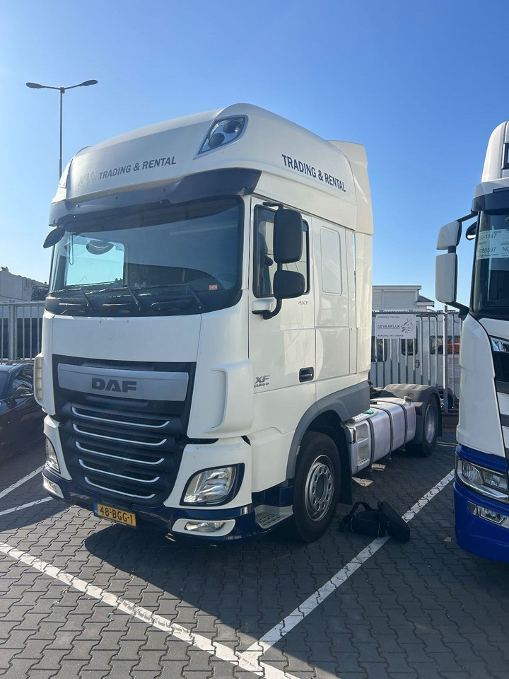 DAF XF 460 XF460 Super Space Cab - Ťahač: obrázok 1 DAF XF 460 XF460 Super Space Cab - Ťahač: obrázok 1