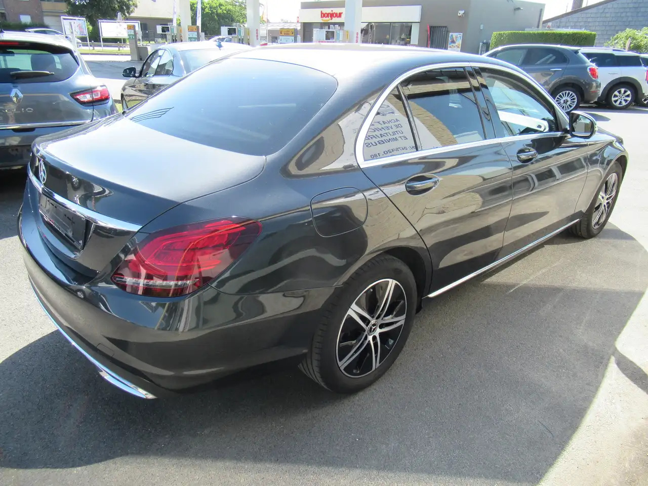 Mercedes-Benz C 180 C 180 - Sedan: obrázok 2 Mercedes-Benz C 180 C 180 - Sedan: obrázok 2