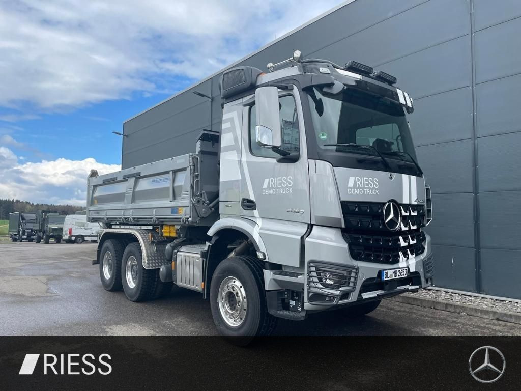 Mercedes-Benz Arocs 2653 K 6x4 - Sklápač: obrázok 2 Mercedes-Benz Arocs 2653 K 6x4 - Sklápač: obrázok 2