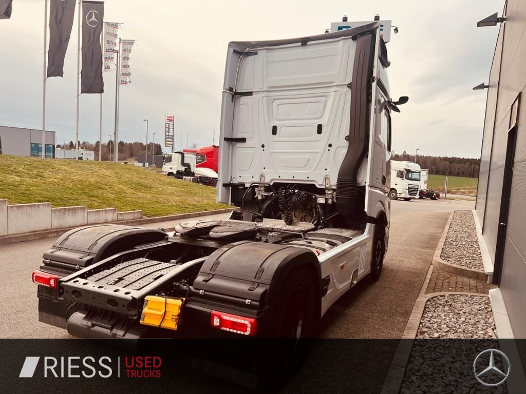 Mercedes-Benz 1851 LS GigaSpace Vollluft BiXenon KlimaA Navi - Ťahač: obrázok 5 Mercedes-Benz 1851 LS GigaSpace Vollluft BiXenon KlimaA Navi - Ťahač: obrázok 5