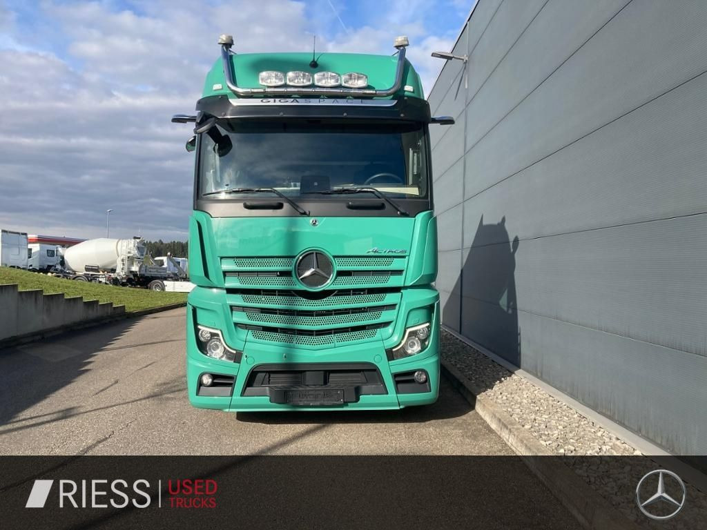 Mercedes-Benz 1853 LS Giga Space Alcoa Hydraulik BiXenon STH Mercedes-Benz 1853 LS Giga Space Alcoa Hydraulik BiXenon STH - Ťahač: obrázok 5 Mercedes-Benz 1853 LS Giga Space Alcoa Hydraulik BiXenon STH Mercedes-Benz 1853 LS Giga Space Alcoa Hydraulik BiXenon STH - Ťahač: obrázok 5