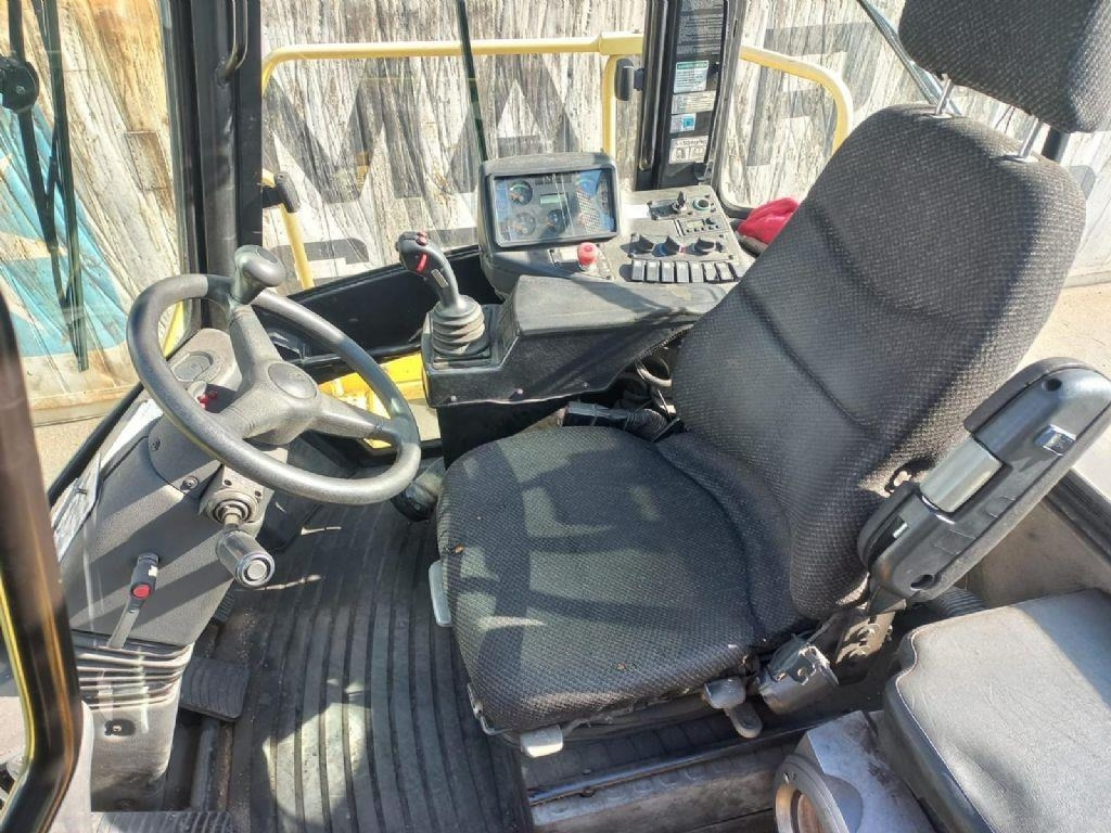 Hyster H22.00XM-12EC - Prekladač kontajnerov: obrázok 4 Hyster H22.00XM-12EC - Prekladač kontajnerov: obrázok 4