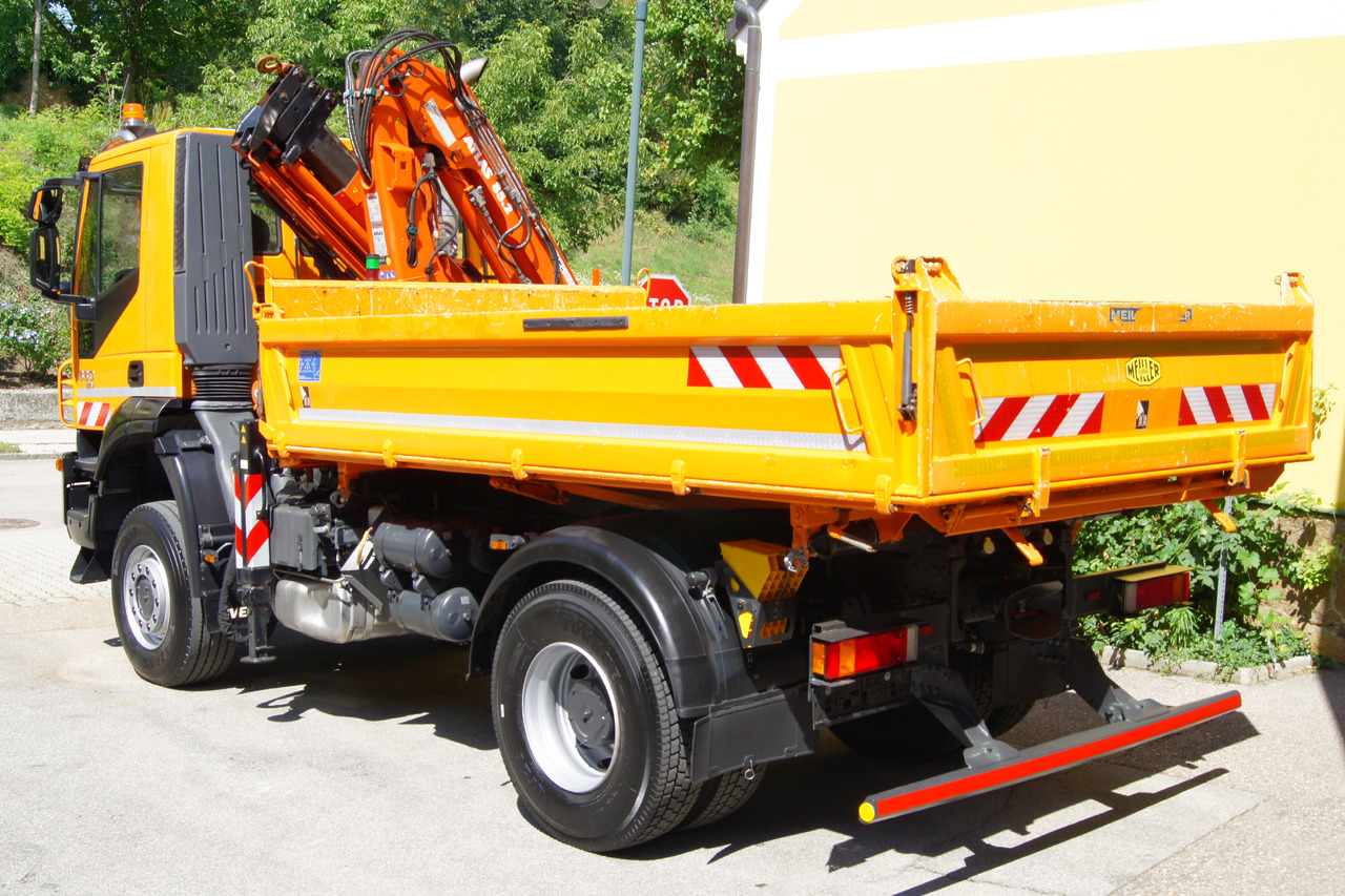 IVECO 190T33 Trakker 4x4/ATLAS 85.2/Euro5/Winterdienst/Streuer - Auto s hydraulickou rukou: obrázok 4 IVECO 190T33 Trakker 4x4/ATLAS 85.2/Euro5/Winterdienst/Streuer - Auto s hydraulickou rukou: obrázok 4