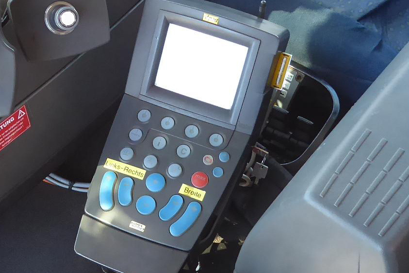 KÜPPER-WEISSER /GMEINER/BUCHER Feuchtsalzstreuer Salzstreuer Streuer - Hákový nosič kontajnerov: obrázok 4 KÜPPER-WEISSER /GMEINER/BUCHER Feuchtsalzstreuer Salzstreuer Streuer - Hákový nosič kontajnerov: obrázok 4