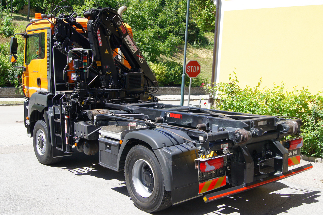 MAN TGA 18.360 BL 4x4/Euro4/TÜV/HIAB 111/MULTILIFT/Winterdienst - Nákladne vozidlo - káblový systém, Auto s hydraulickou rukou: obrázok 4 MAN TGA 18.360 BL 4x4/Euro4/TÜV/HIAB 111/MULTILIFT/Winterdienst - Nákladne vozidlo - káblový systém, Auto s hydraulickou rukou: obrázok 4